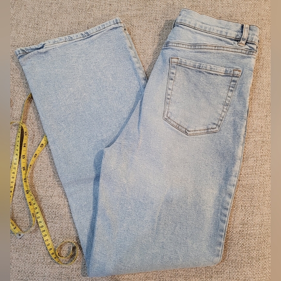 NWOT High-rise jeans - Picture 1 of 3